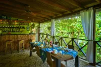 Hibiscus Valley Inn Hotels in Calibishie