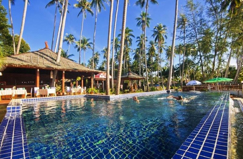 Lipa Bay Resort photo 4