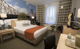 Adria Hotel and Conference Center