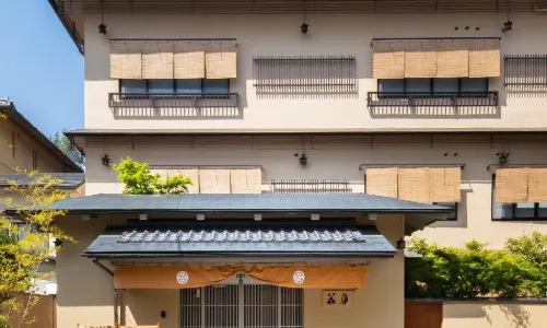 Gion Ryokan Karaku