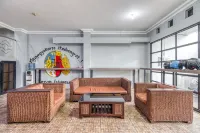 RedDoorz Hostel Near Stadion Mandala Krida Yogya - 2 stelle