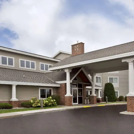 AmericInn by Wyndham Beaver DAM