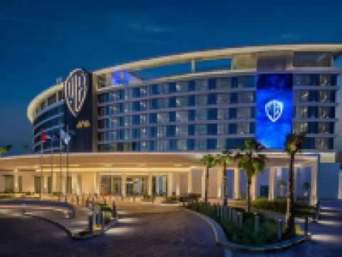 The WB Abu Dhabi Hotel, Curio Collection by Hilton Hotels near Yas Island