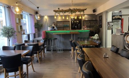 High Coust Inn - Hostel - Housity