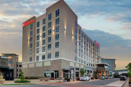 Hilton Garden Inn Charlotte Waverly Отели в г. Веддингтон