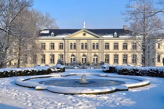 Hotel Kasteel Bloemendal Hotels in der Nähe von von Klinik für Thorax-， Herz- und Gefäßchirurgie