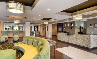 Comfort Suites Near Tanger Outlet Mall