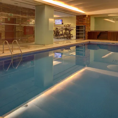 VIP Executive Entrecampos - Hotel & Conference