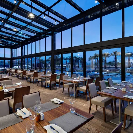 Hilton Garden Inn Izmir Bayrakli