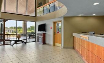 Ramada by Wyndham Columbus North