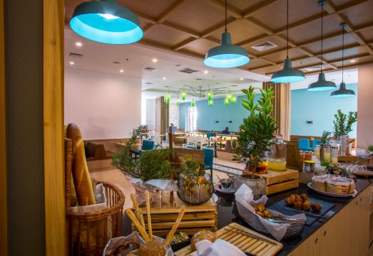 파크 인 바이 래디슨 키갈리 이미지