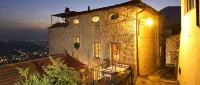 Panorama Toscano with Splendid Sea Views Terrace and Whirlpool