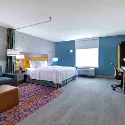 Home2 Suites by Hilton Wilkes-Barre Rooms