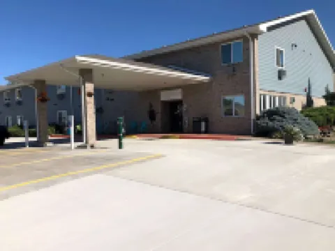 Governors Inn a Travelodge by Wyndham Hotels in Pierre