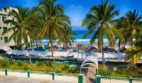 Hotel Los Delfines