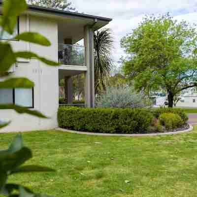 Apex Park Holiday Apartments Hotel Exterior