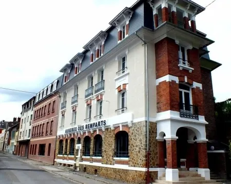 Auberge des Remparts Отели в г. Гёдкур