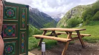 Yourtes Mongoles Gavarnie Hôtels à : Aragnouet