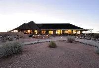 Sandfontein Lodge & Nature Reserve