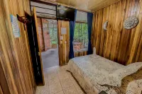 Cabinas El Pueblo B&B Monteverde