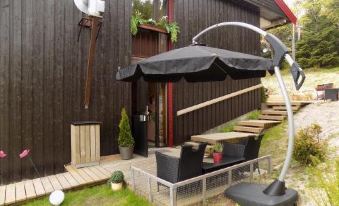 Sirena Guest House - Housity