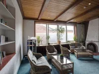 Hotel Lüttje Burg Hotels in Plon