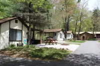 Hemlock Campground and Cottages