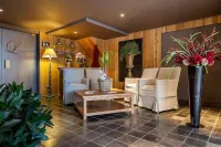 德利瑟瓦爾酒店