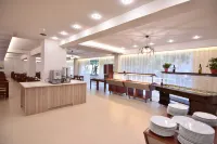 Sunny Resort Hotels in Aposelemis