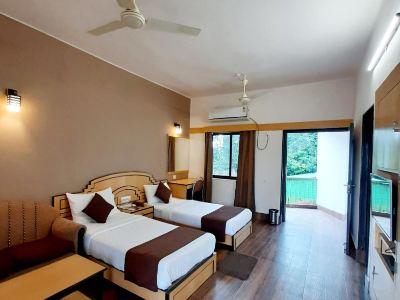 The Damodar Retreat