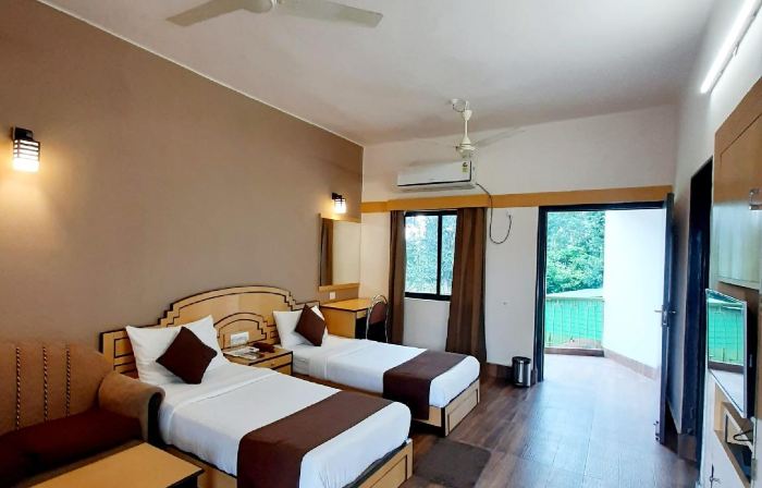 The Damodar Retreat