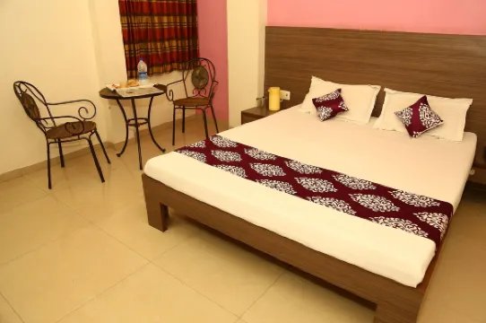 Hotel Kunal & Restaurant since1983