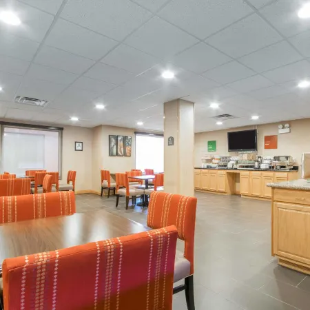 Comfort Suites Louisville Airport
