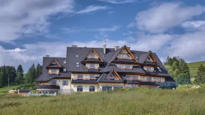 Montenero Resort&Spa Hotel dekat Przełecz Krzyzne