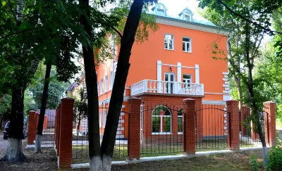 Orange House Hotel 모스크바 국립 국제 관계 대학교 주변 호텔