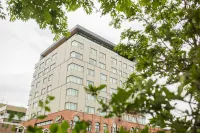 The Holman Grand Hotel Hotels in der Nähe von Victoria Row