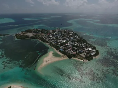 Ocean Retreat & Spa Hotels in Kandooma Fushi