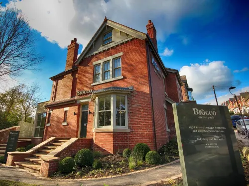 Brocco on the Park Boutique Hotel - bar