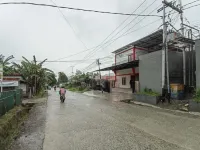 RedDoorz Syariah Near Sentani City Square Hotels in Sentani