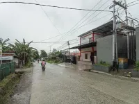 RedDoorz Syariah Near Sentani City Square Hotels in Sentani