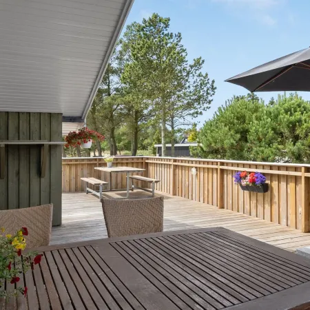 "Arlette" - 1.8km from the Sea