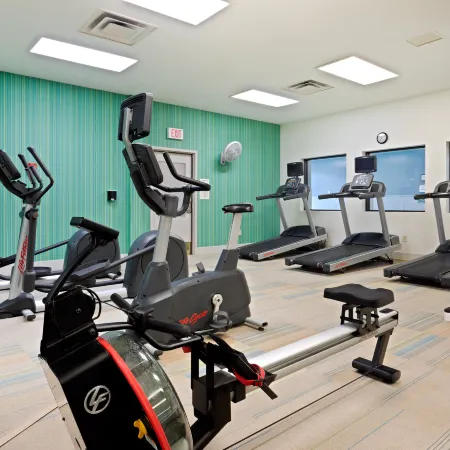 Holiday Inn Express HAUPPAUGE-LONG ISLAND by IHG