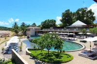 Palm Beach Resort & Spa - Pools