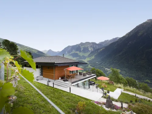 Zenkei Hotels in Acquarossa