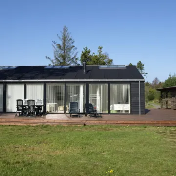 "Jonce" - 400m from the Sea