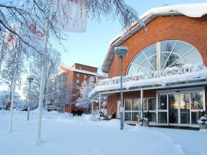 邁德雷富商務飯店