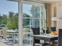 "Leandra" - 600m from the Sea - Homestays