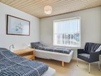 "Fengur" - 330m from the Sea