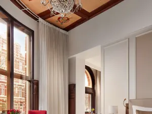 Tivoli Doelen Amsterdam Hotel