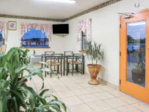 Travelodge by Wyndham Temple Hotels in Temple